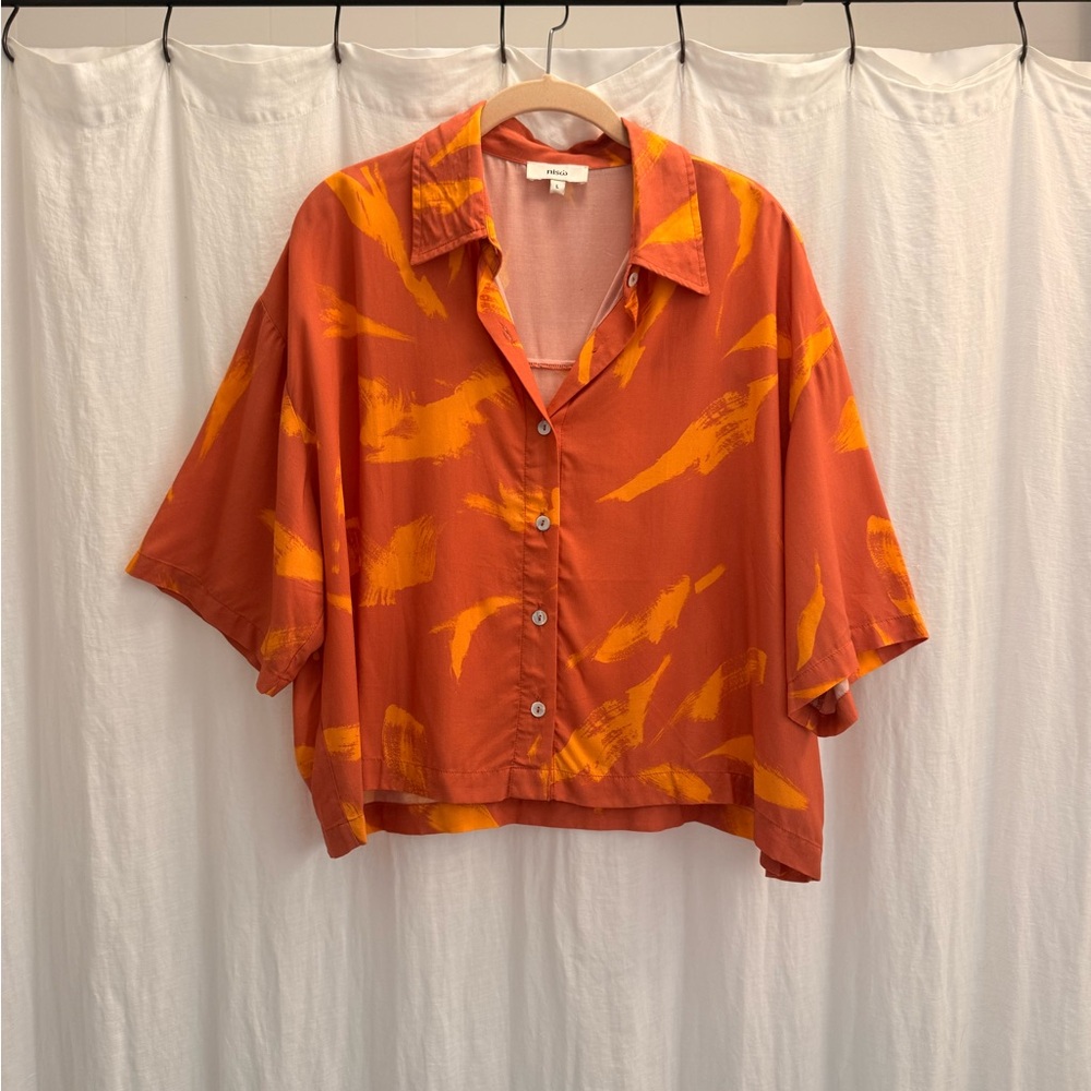 Niso (Nisŵ) Button-Up Top